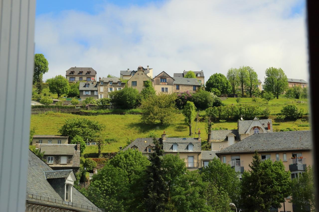 Auberge Les Volcans Murat  Exterior foto